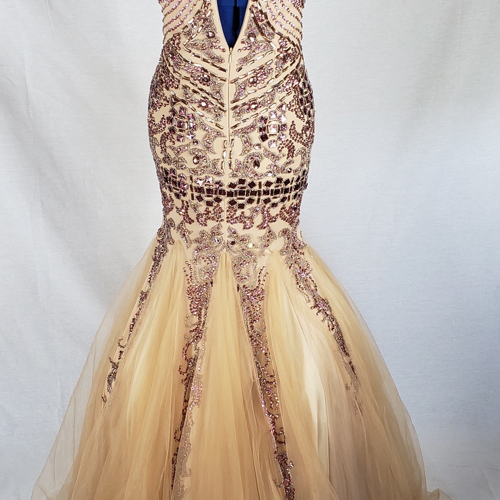 SOLD - Picture 3 of 10